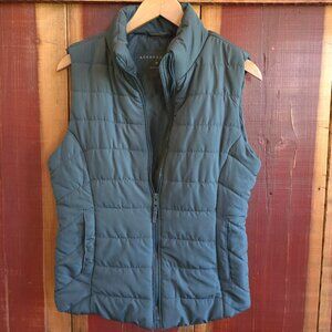 Aeropostale Puffer Vest - Women's Medium